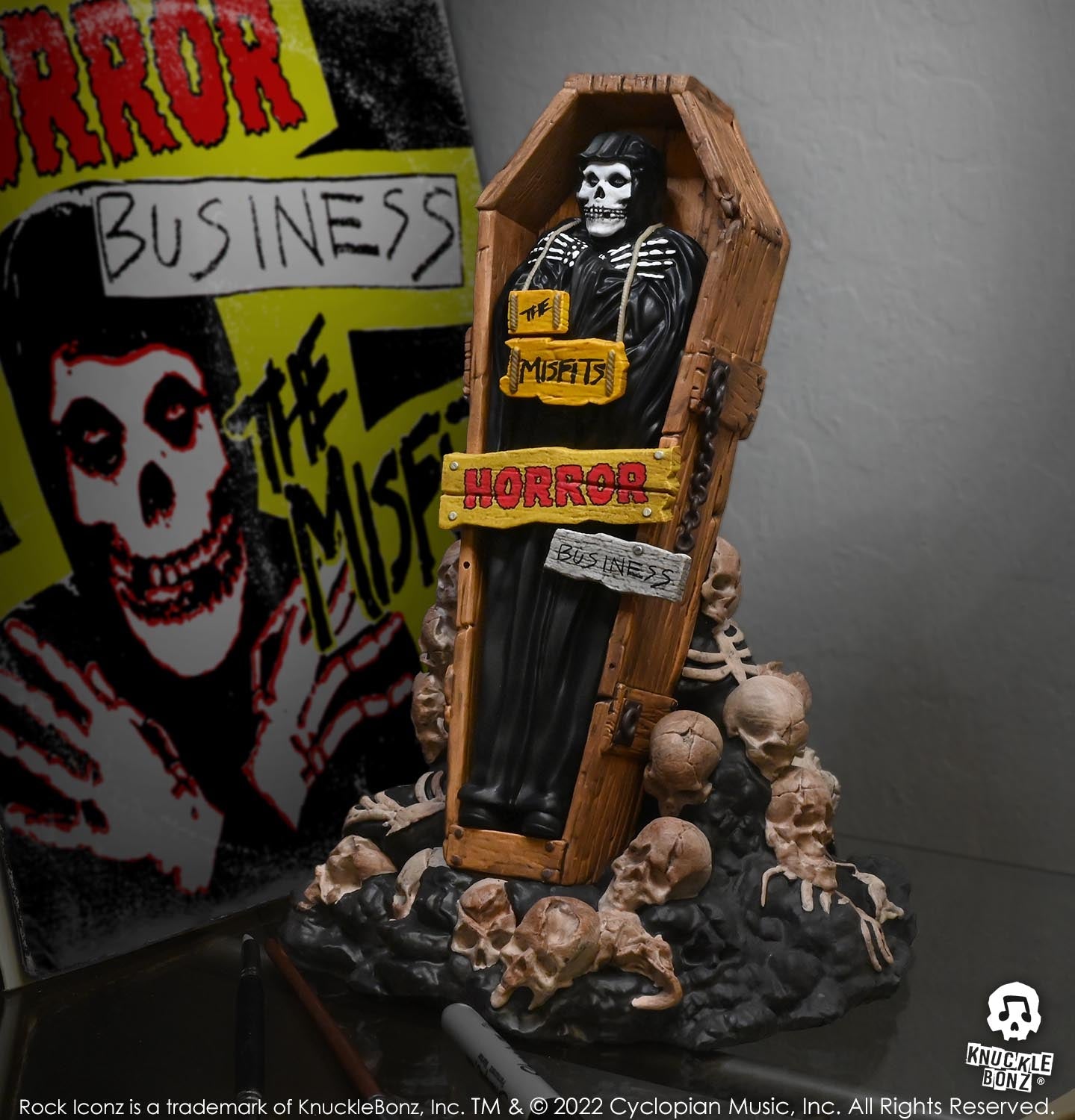Misfits Horror Business Ltd Edition Statue Now Shipping at Knucklebonz